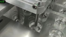 牙刷盒貼標(biāo)機(jī) 全自動(dòng)牙刷貼標(biāo)機(jī) 牙刷廠用一臺(tái)貼標(biāo)機(jī)解決了招不工人的煩惱